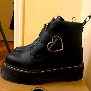 RARE LIMITED EDITION 2019 Dr. Martens x Lazy Oaf Platform Collab